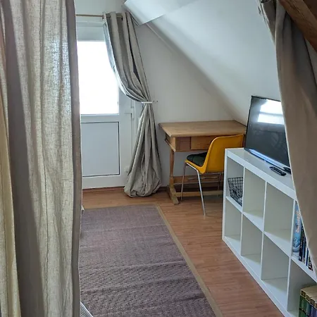 Appartement Haus 2 Zimmer, Kueche, Bad In Near Frankfurt *