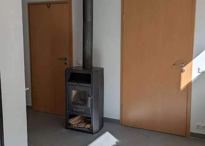 Haus 2 Zimmer, Kueche, Bad In Near Frankfurt